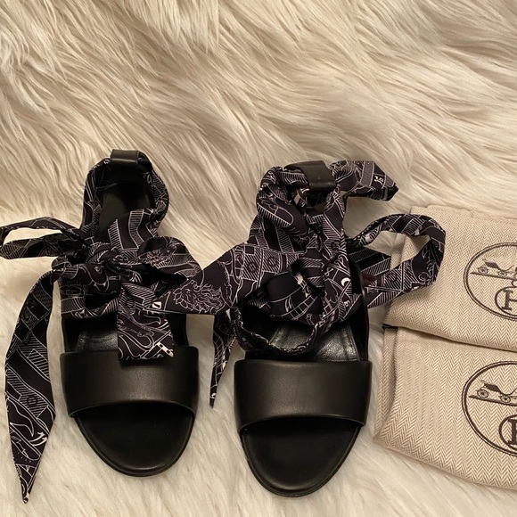Rare and Beautiful Hermes Scarf Sandals Black size 35.5 - Picture 7 of 13
